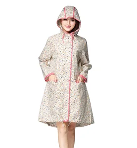 Уличная мода для женщин и девочек, плащ с маленькими цветами, непромокаемое пальто для путешествий, дождевик, бесплатная доставка