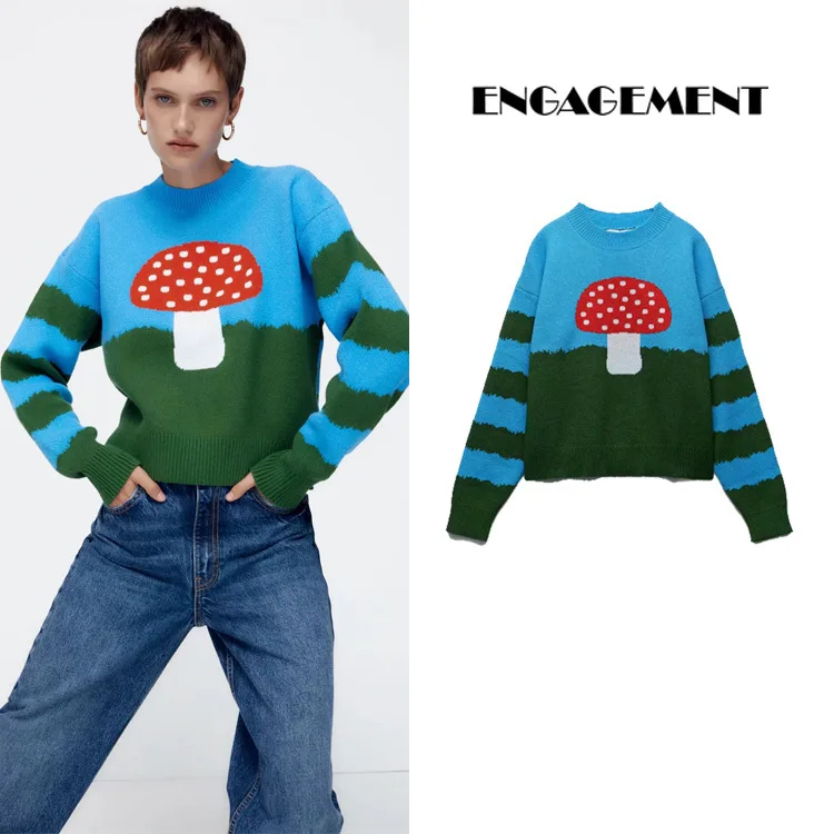 

Hoodies & Sweatshirts