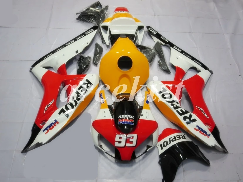 

Комплект обтекателей для мотоцикла HONDA CBR1000RR 2006 2007 06 07