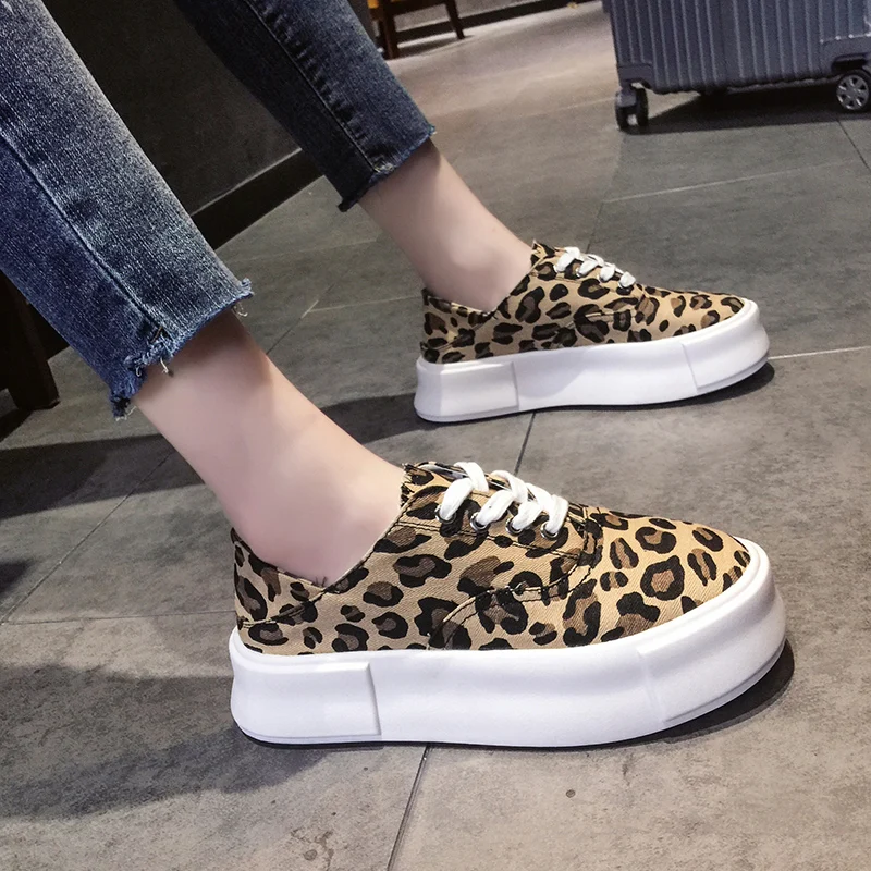 

Новинка весна-осень 2021, женская обувь на толстой подошве для занятий спортом и отдыха, подходящая ко всему парусиновая обувь на шнуровке с л...