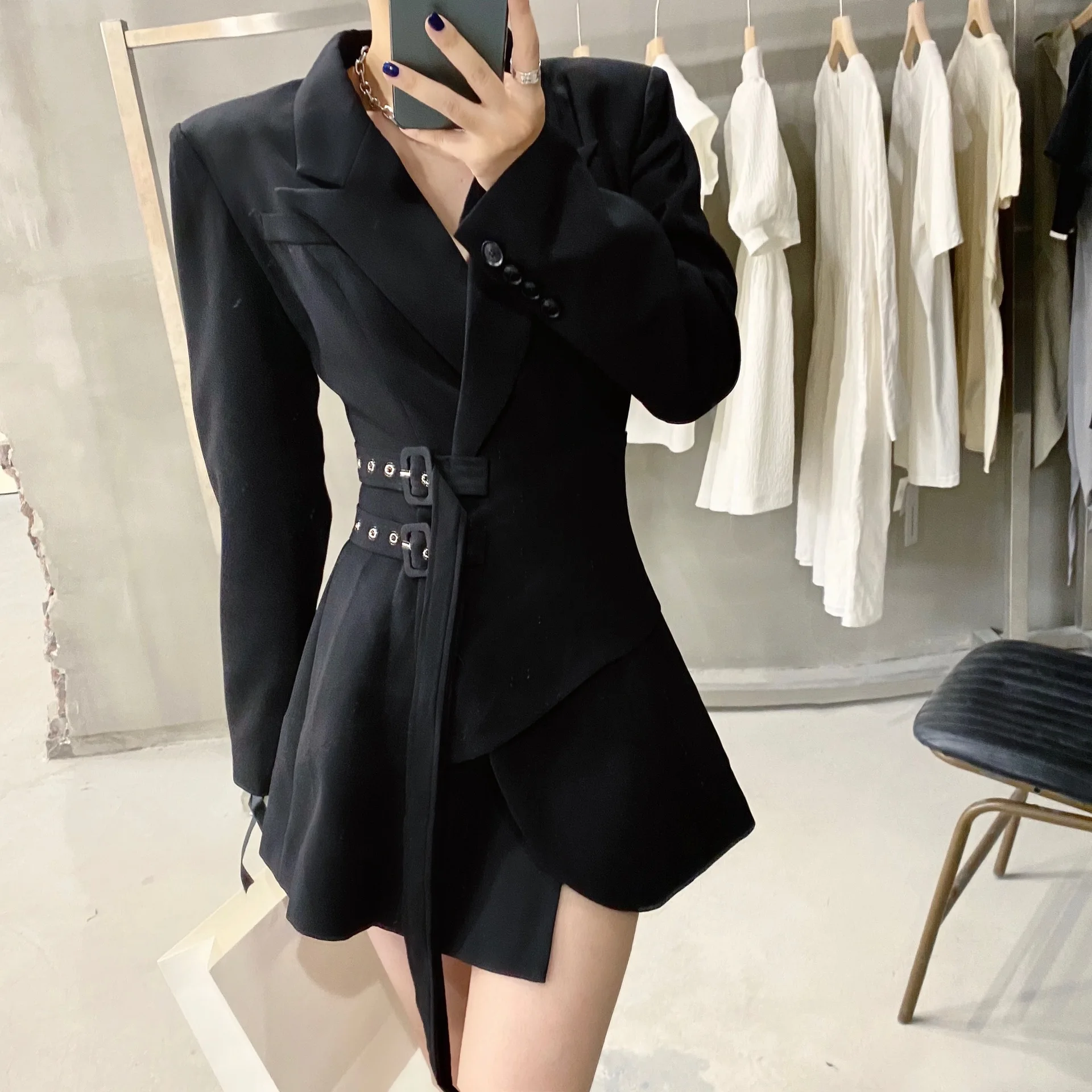 

T6011 black suit dress women's autumn winter 2021 new design feeling shows thin temperament waist button suit skirt