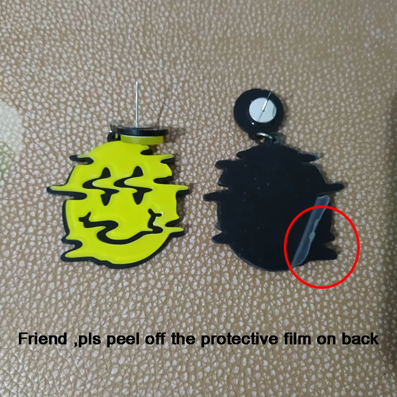 

Donarsei Halloween Horror Yellow Smiley Acrylic Drop Earrings For Women Funny Deformed Smile Face Dangle Earrings Party