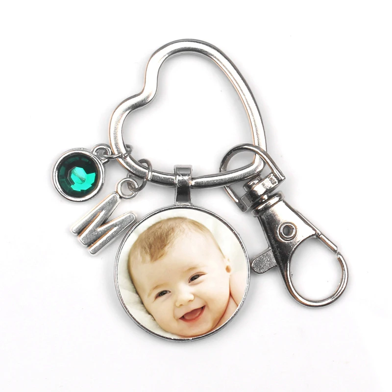 

Personalizeds Keychain Square Private Photo Family Child Dad Mom Heart-shaped Sister Parents Family Portrait Gift for Family