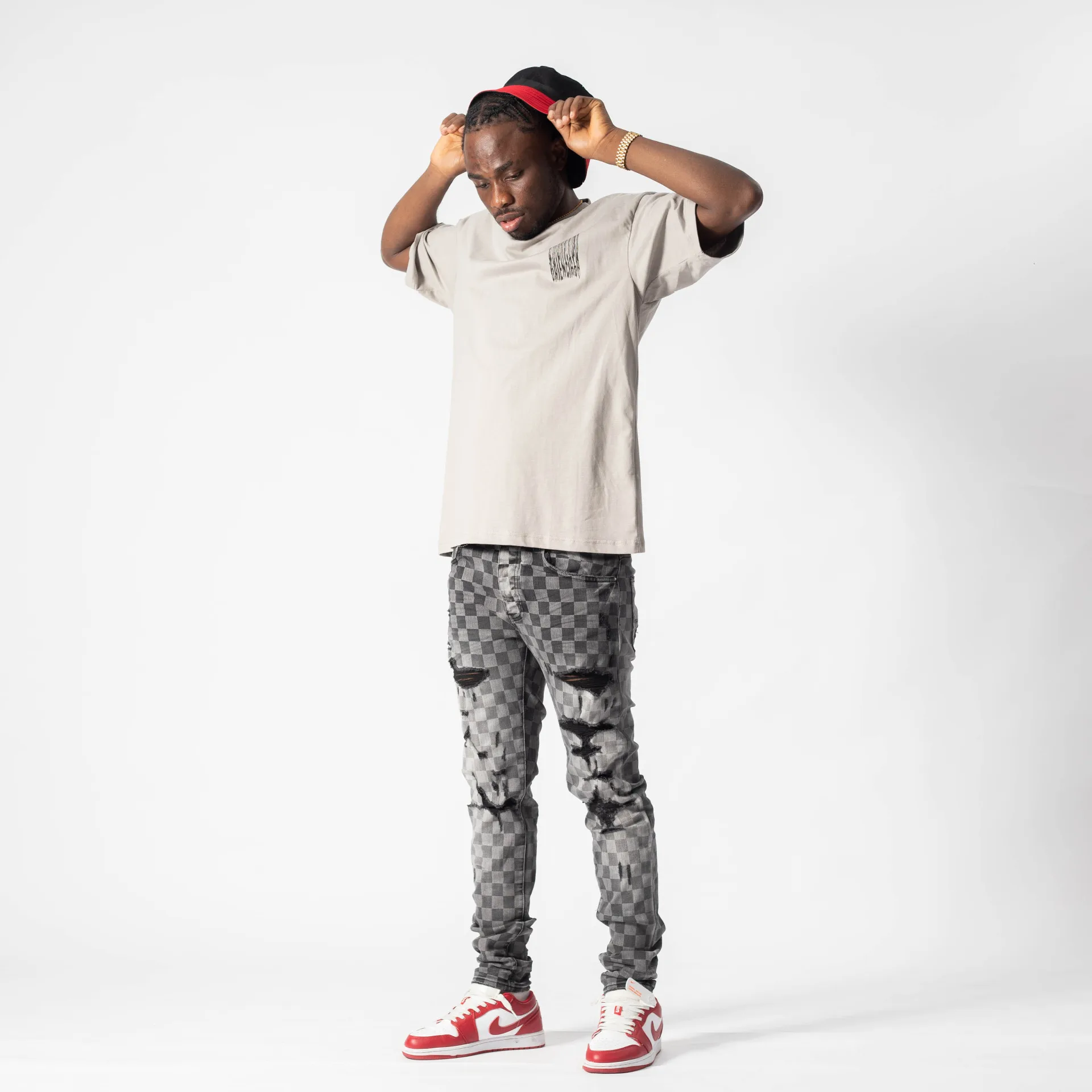 

New Men's Male Ripped Jeans Men's trend Korean Version Washed feet pants Spring and Summer New Elastic Casual Cropped Trousers