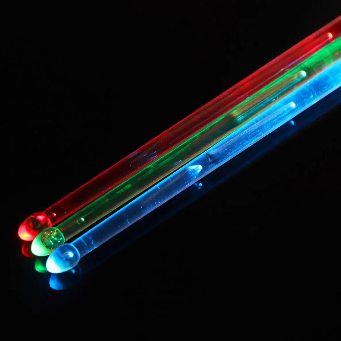 

5A LED Polymer Material Drum Stick Noctilucent Glow in The Dark Stage Performance Luminous Jazz Drumsticks 3 Colors Optional