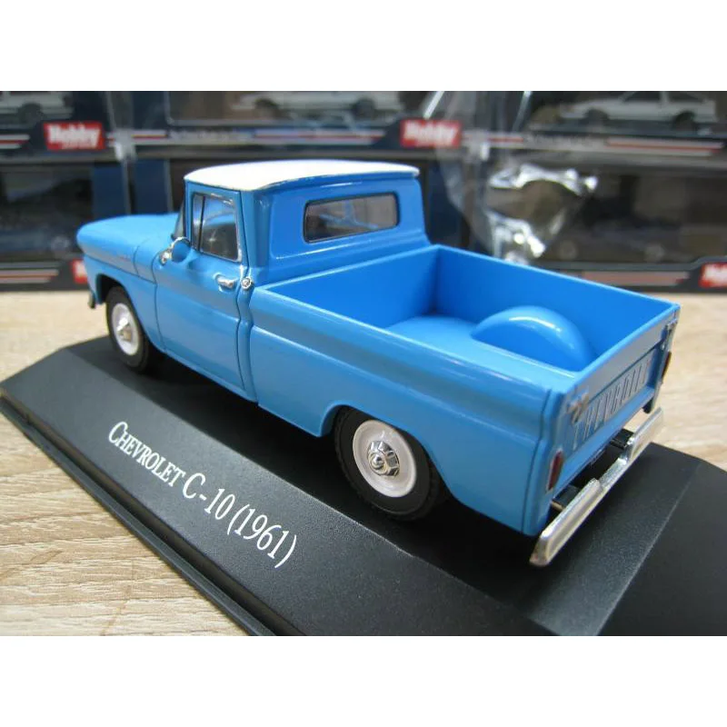 Модель автомобиля из сплава под давлением в масштабе 1/43 Аргентина костюм