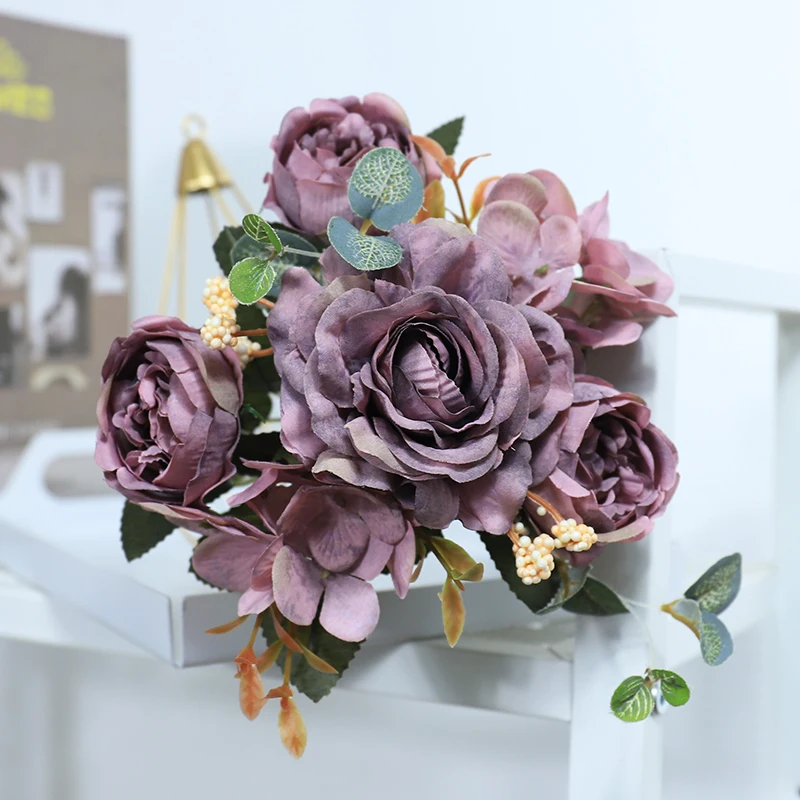 

Artificial Flowers Retro Silk Rose Bouquet Hydrangea Peony Vintage Bride Holding Fake Flower Home Wedding Decoration Accessories