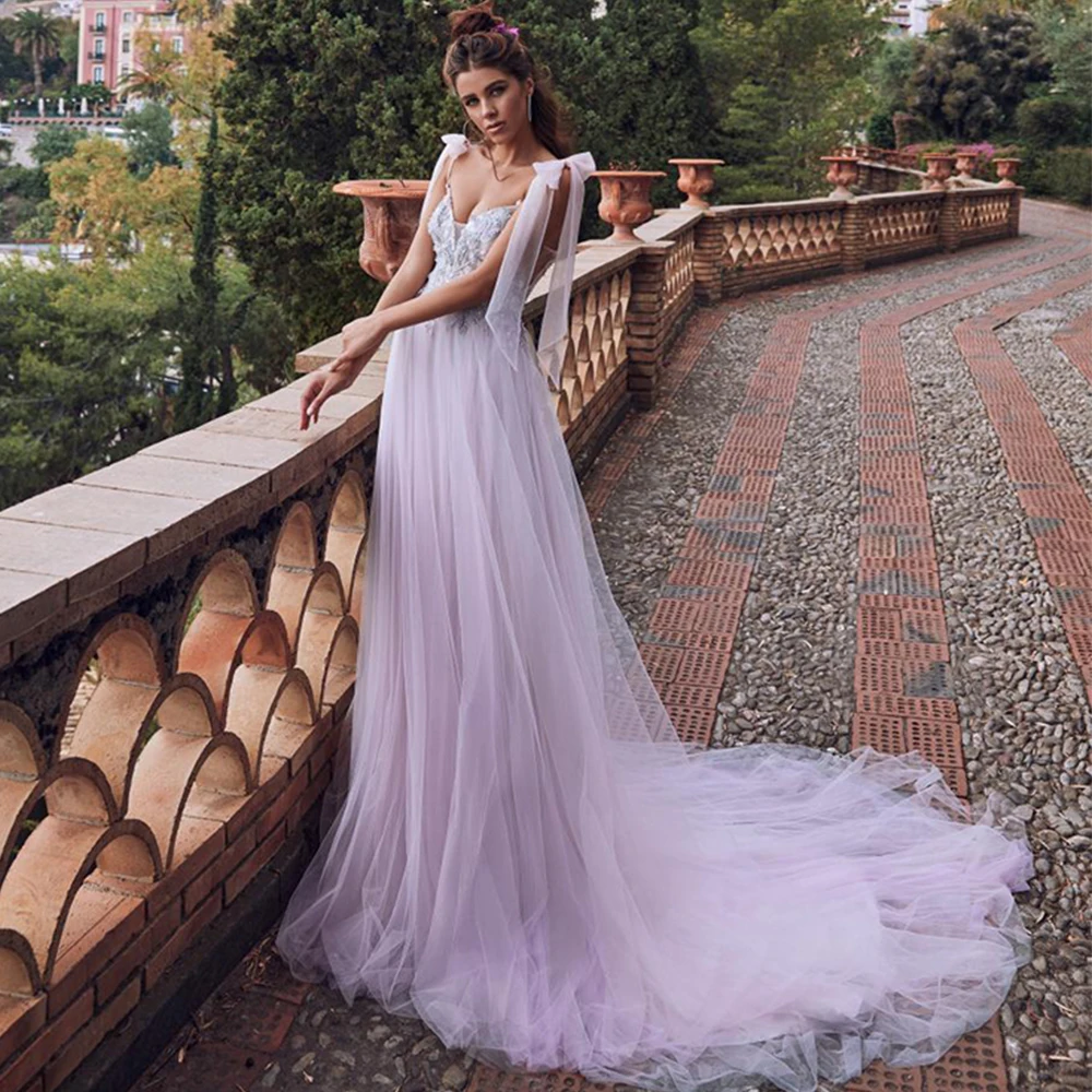 

High Quality A-Line Wedding Dress V-Neck Sleeveless Backless Appliques Court Train Bridal Gowns 2021 Vestido De Noiva