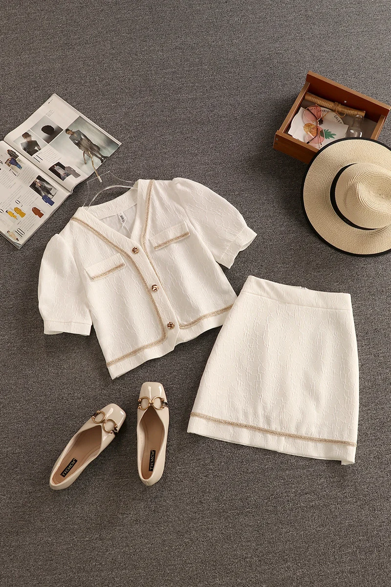 

Summer New Retro Gold Weave Trim Jacquard Two Piece Set Women Puff Short Sleeve Shirt Crop Top + High Waist Mini Skirt Suits