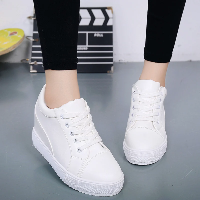 

New Black White Hidden Wedge 7cm Heel Sneakers Woman Casual Shoes High Platform Shoes Women High Heels Wedges Shoes For Female