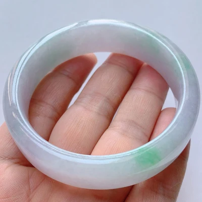 

Zheru jewelry natural Burmese jade two-tone 54-64mm light green bracelet elegant princess jewelry for mother and girlfriend