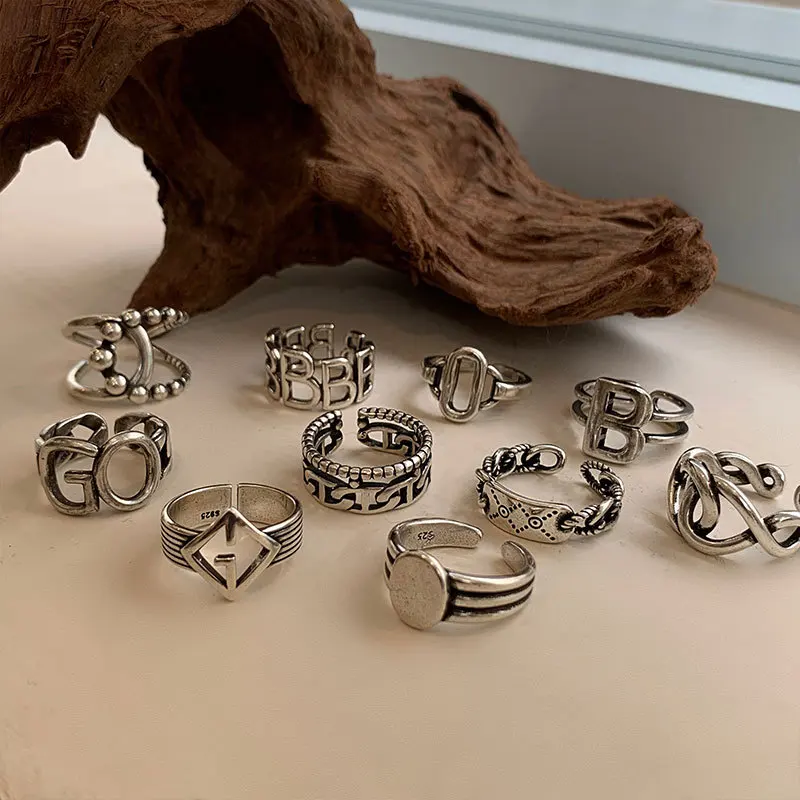 Кольцо женское/Мужское AOMU серебристое регулируемое в стиле ретро | Украшения и