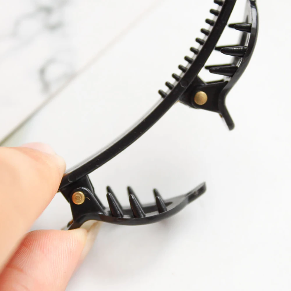 

1set Punk Style Magic Twist Clip Barrette Braid Tools Casual Braid Hair Clips Women Headband Hairpin DIY Hair Styling Accessorie