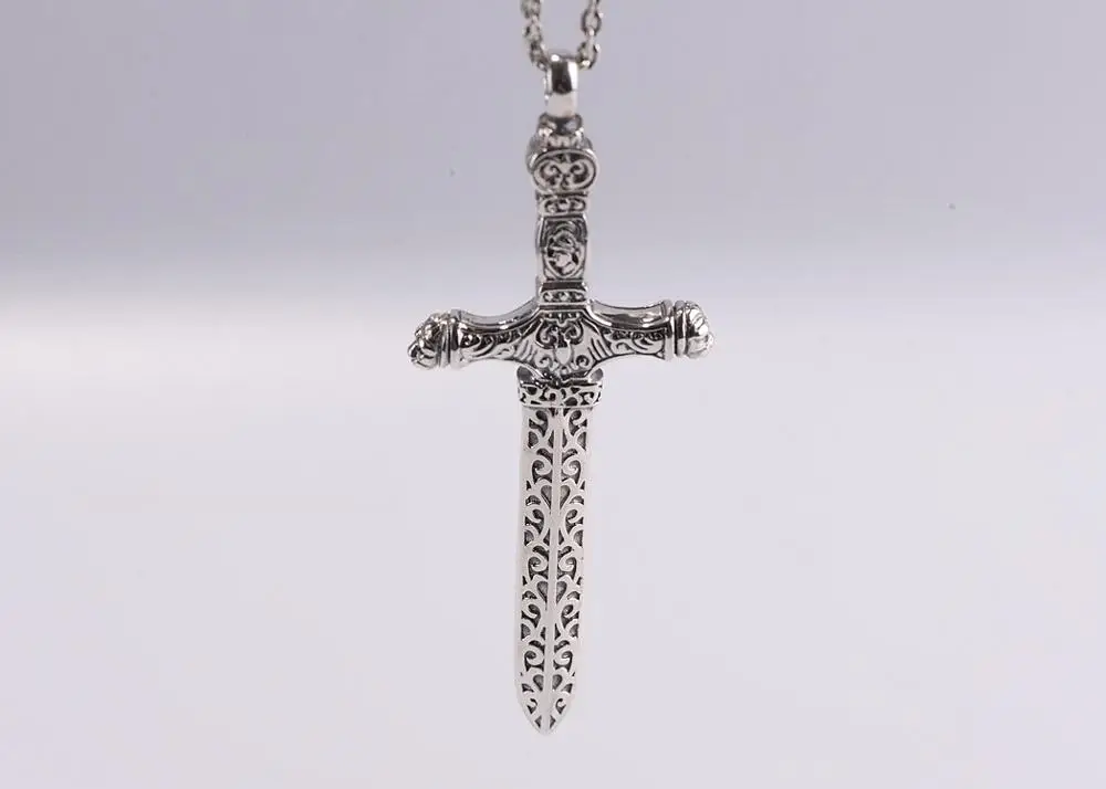 Мужская подвеска-крест из серебра 925 пробы | Украшения и аксессуары