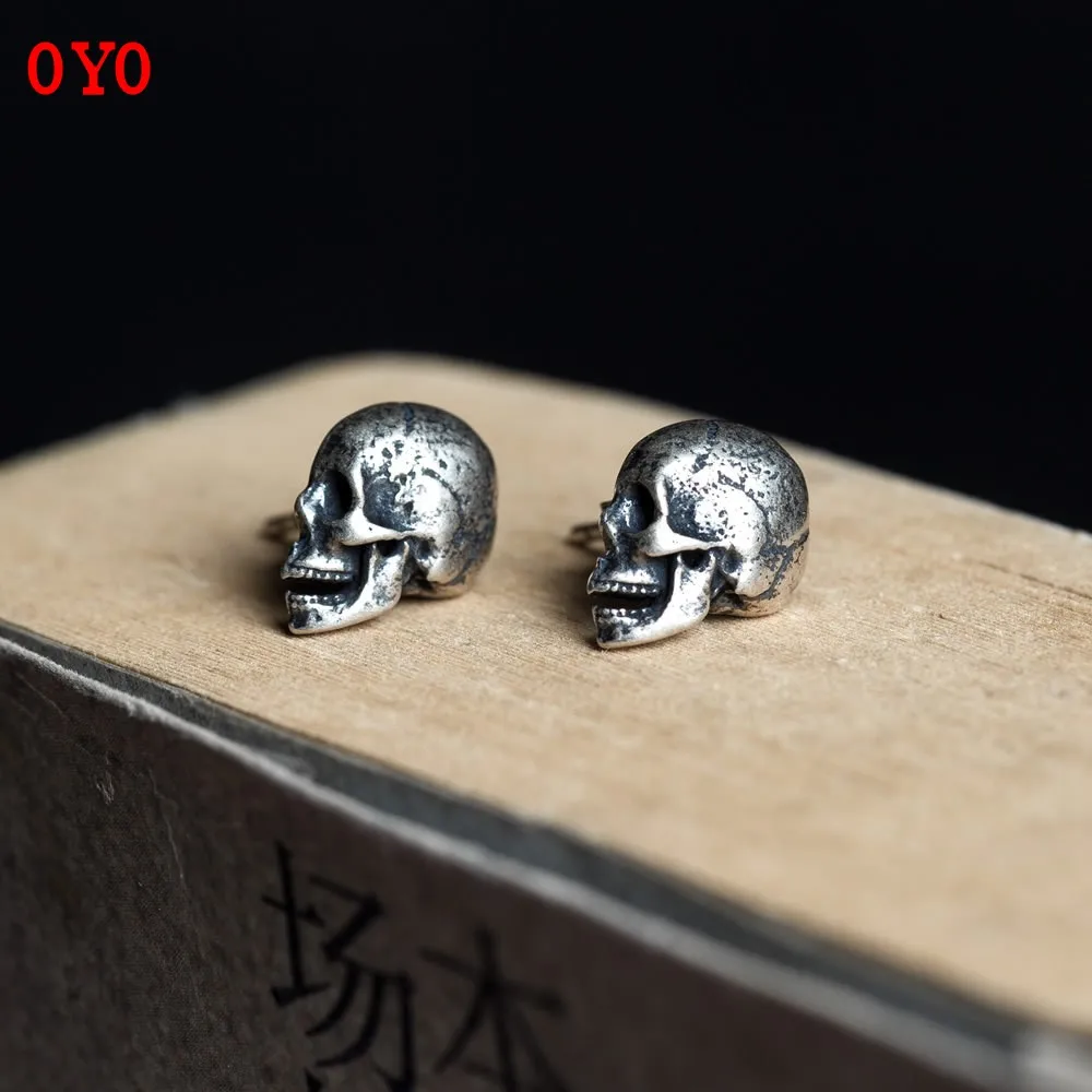 

International standard genuine S925 sterling silver hypoallergenic creative distressed half-skull earrings