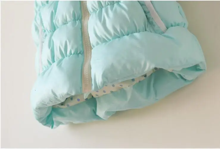 Детский жилет с капюшоном на осень/весну|Жилеты| |