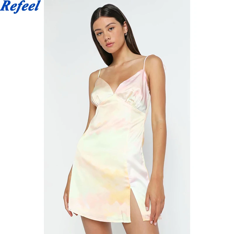 

Повседневные платья для женщин, вечернее рождественское мини-платье с V-образным вырезом, шелковое ТРАПЕЦИЕВИДНОЕ модное платье на бретеля...