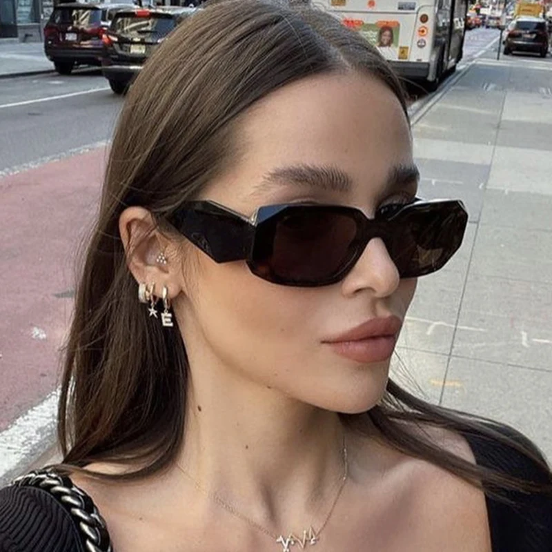 Luxury Brand Designer Small Frame Square Sunglasses Women Men Fashion Vintage Popular Travel Driving Sun Glasses Female Eyewear |