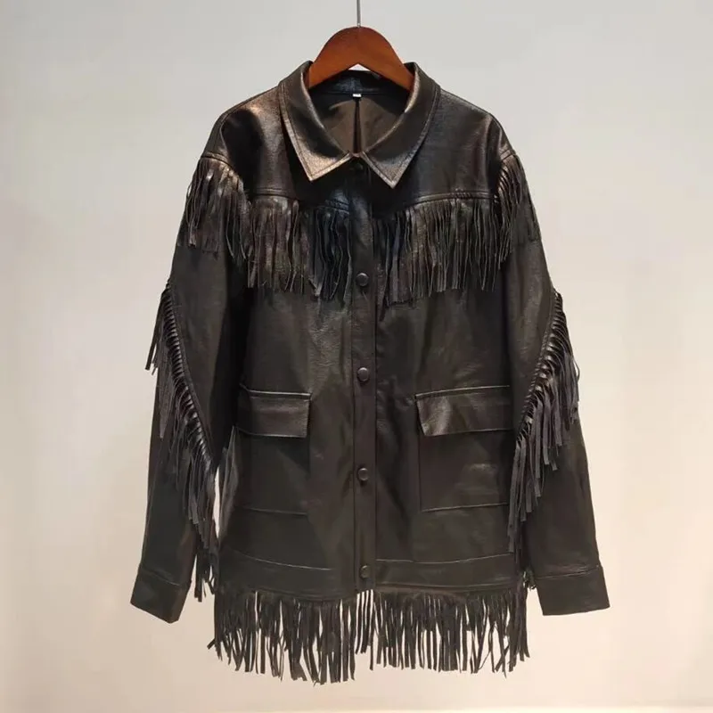 Куртка женская демисезонная из искусственной кожи с отложным воротником и