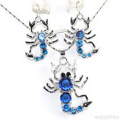 Серьги и ожерелье с подвеской в виде скорпиона из красного розового синего