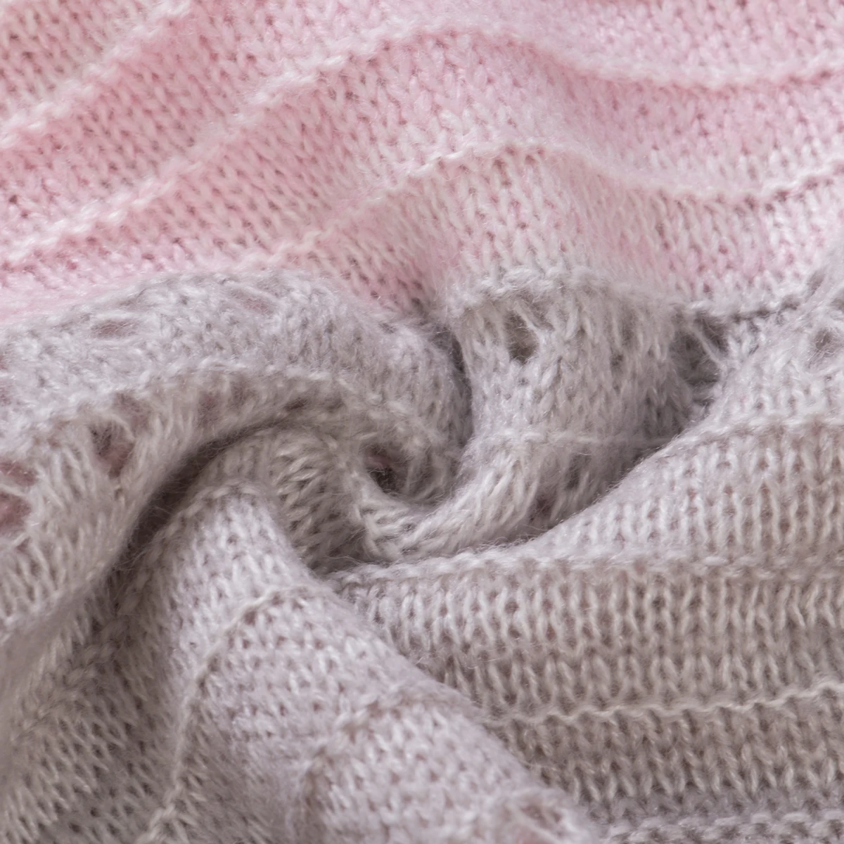 

2020 Women Sweaters Cardigan Long Sleeve Zipper Hooded Color Patchwork Slim Knitted Outerwear Female Autumn Winter Sweaters