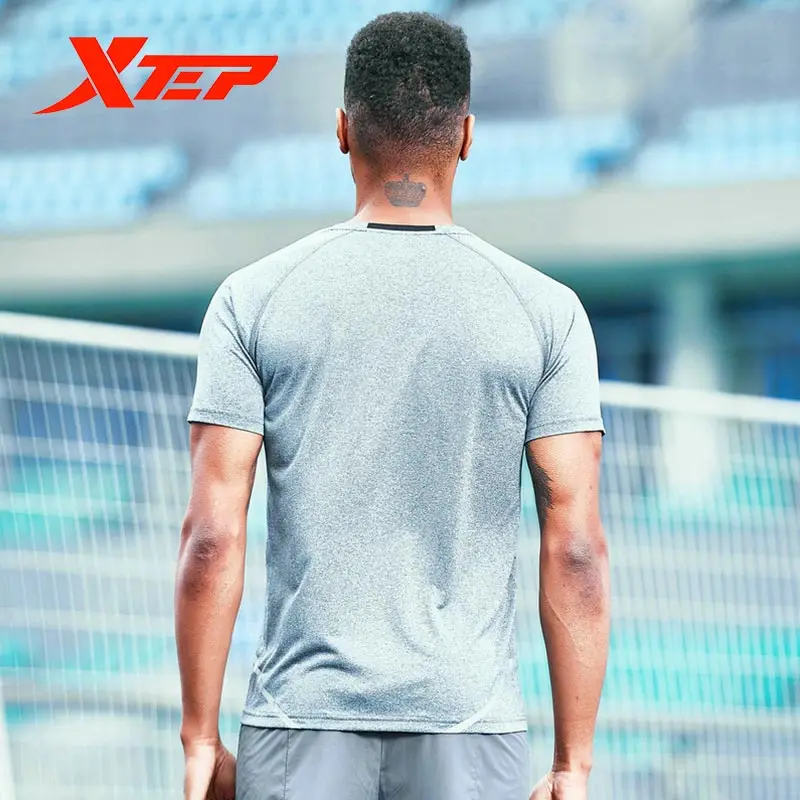 Футболка Xtep Мужская Спортивная дышащая Повседневная Эластичная для фитнеса и