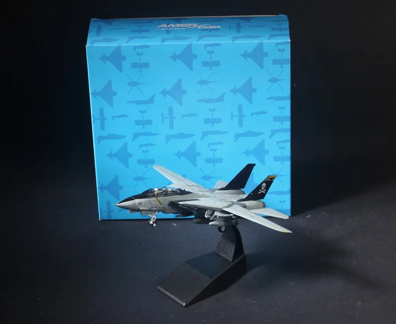 Amer Com US Navy Grumman F-14B Tomcat Jolly Rogers Fighter 1/100 литая модель