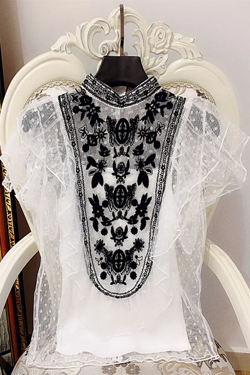 

Sexy Lace Blouses Two-piece Lace Shirt Female 2020 New Loose Mesh Splicing Retro Stand Collar Ruffles Short Sleeve Shirt Blusas