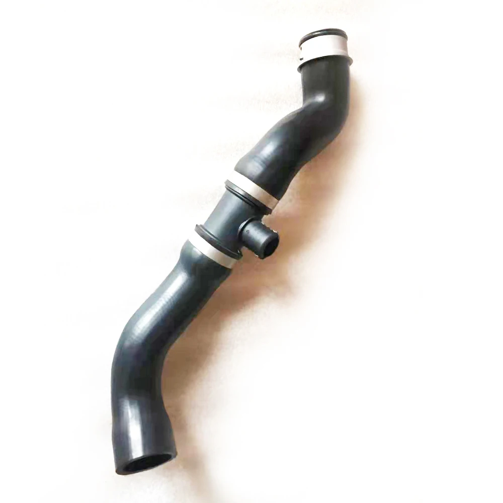 Новинка для Mercedes C32 AMG нижний шланг радиатора w203 OE 2035013682 |