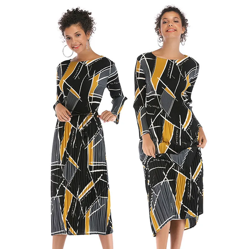 Женское Бандажное платье с геометрическим принтом контрастной расцветки