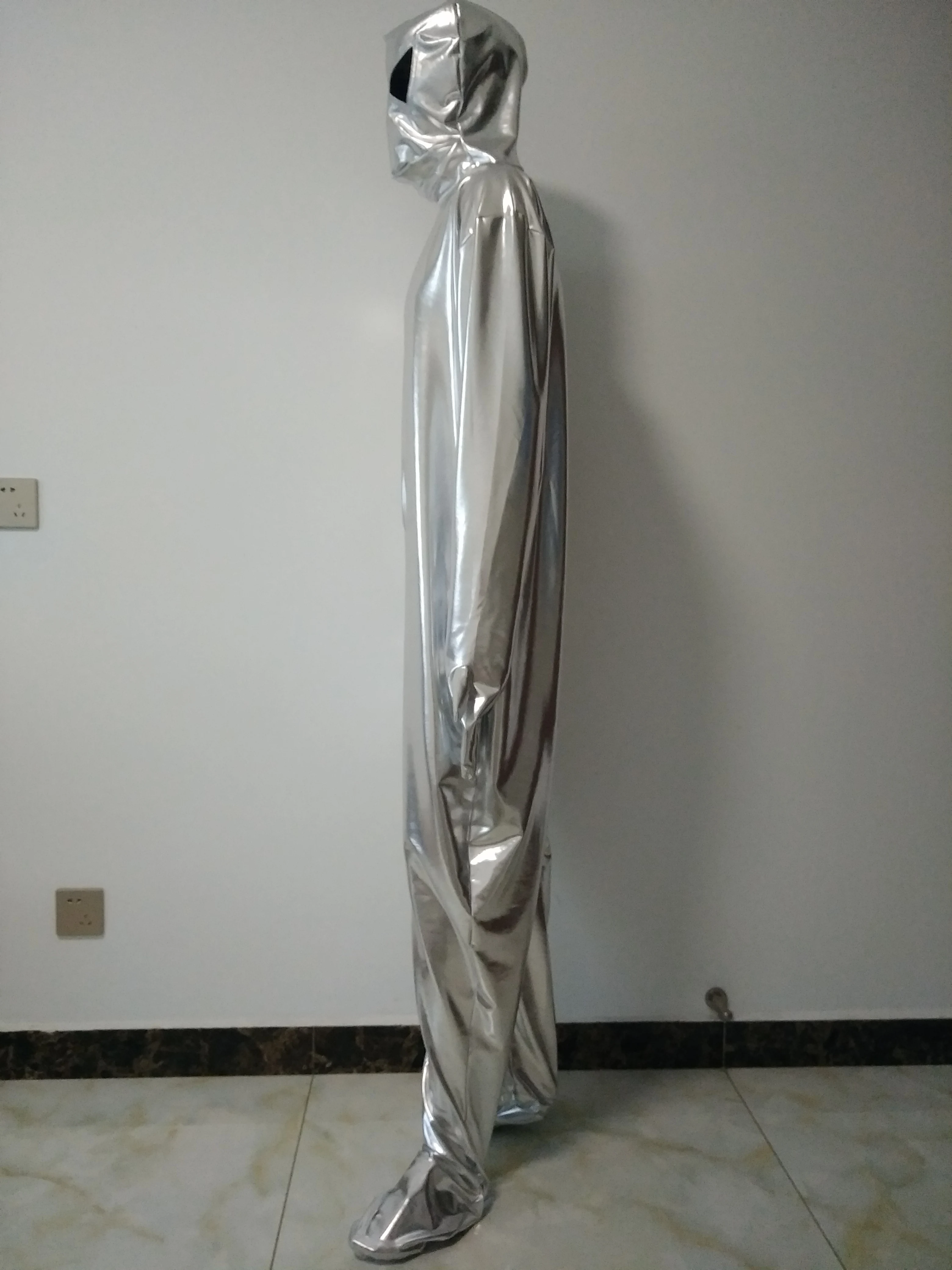 Комбинезон для взрослых большого размера серебристого цвета косплея