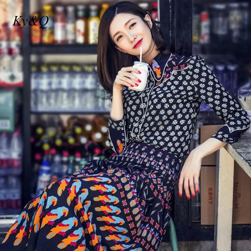 Брендовое дизайнерское женское платье трапециевидной формы в этническом стиле