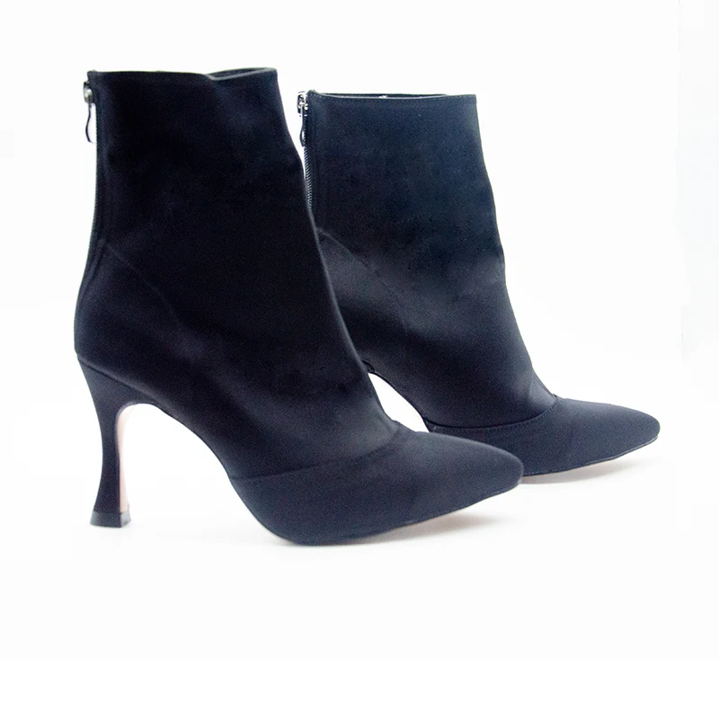 Woman closed toe Latin Dance Shoes Black Women Ankle Ballroom Soft Bottom Salsa Dance-shoes For Girls Mordern Shoes For Dancing