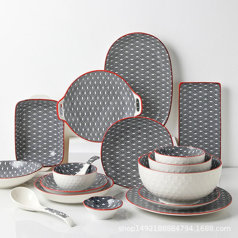 

Подарочная коробка, миска, набор тарелок, керамическая Бытовая Посуда для риса, супа, столовая посуда, ложка под глазурованными цветными гео...