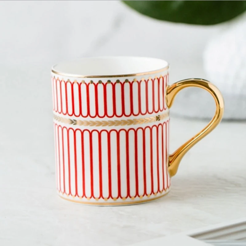 

Nordic Ins Gold Circled Mug With Lid Spoon Light Luxury Creative Personality Trendy Water Cup Household Ceramic Coffee Mug