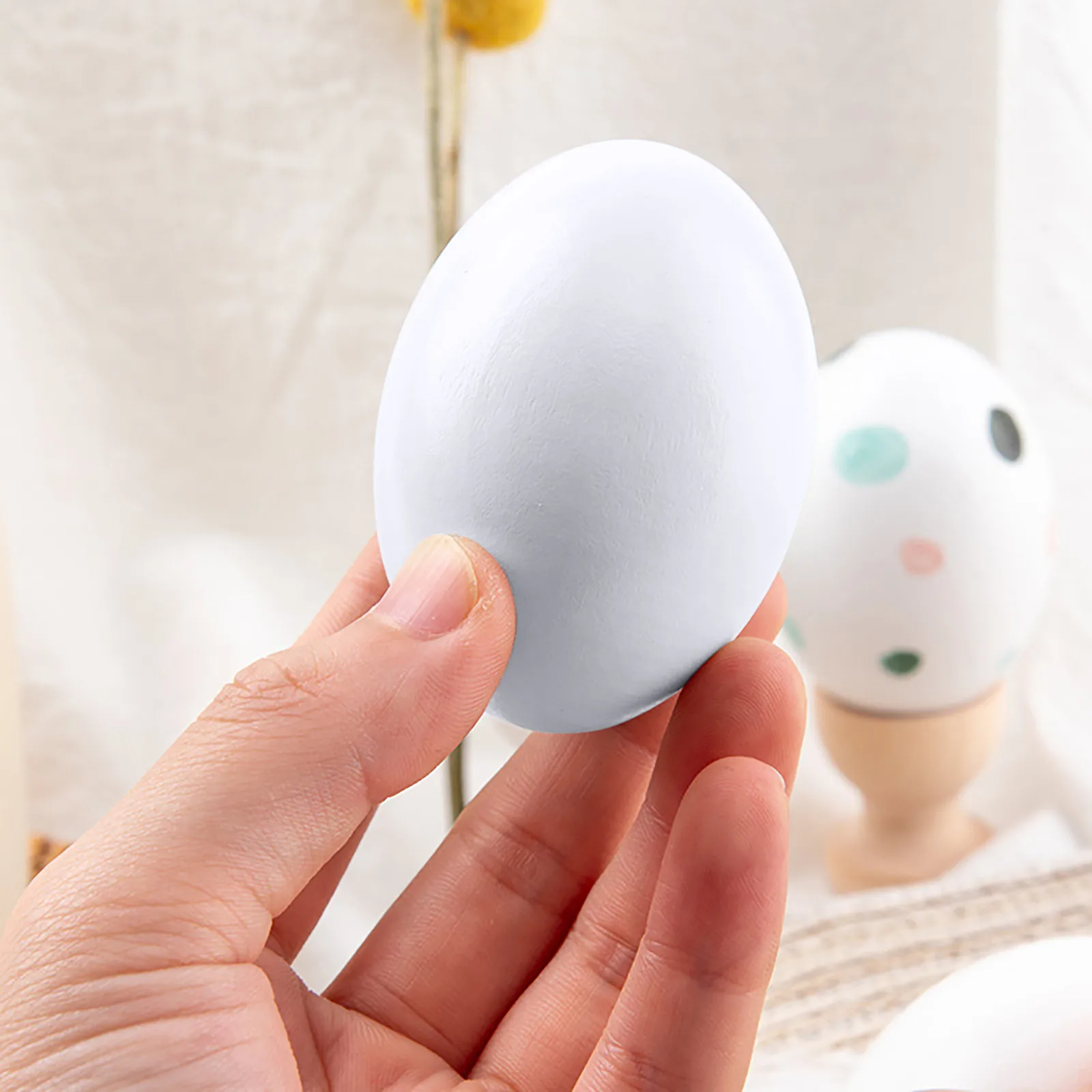 

Realistic Easter Eggs 1 Pieces Simulation Easter Eggs Wooden Fake Eggs 2.3 Inch Solid Eggs Funny Children's Toy 2021 Jouet