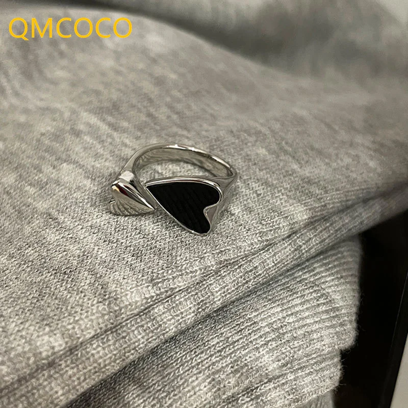 

QMCOCO Design Adjustable Silver Color Rings Women Fashion Elegant Vintage Black LOVE Heart-Shape Girl Birthday Jewelry Gifts