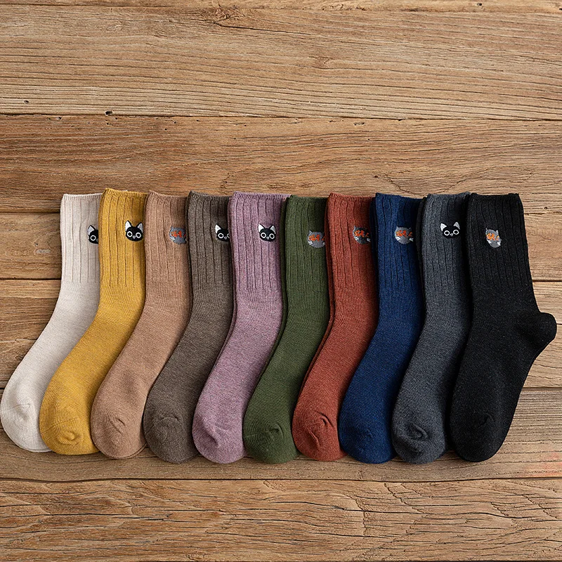 2020 New Cartoon Embroidery Cat Socks Women Harajuku Soft Breathable Cotton Cute Kitten Literary Casual Funny &amp Hosiery | Женская