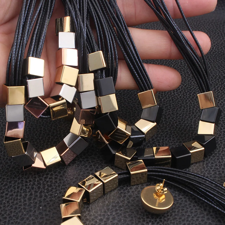 Цепочки длиной 55 см свитер квадратное ожерелье и серьги-гвоздики модные