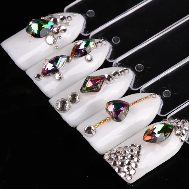 Модные украшения для дизайна ногтей алмазные кристаллы в форме сердца блестящие