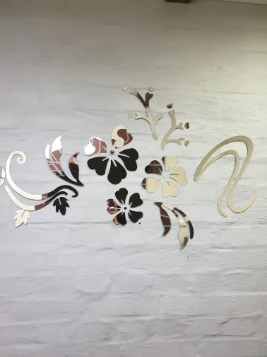 

Exquisite Flower 3D Mirror Wall Stickers Removable Decal Art Mural Home Bedroom TV Background Decoration 40*60 Cm