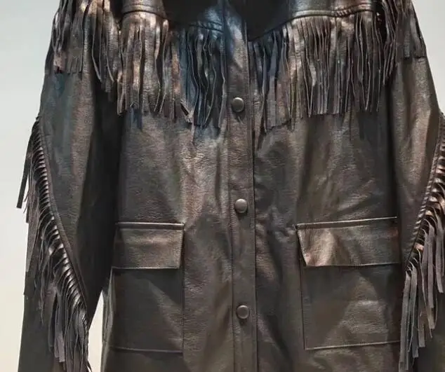 Куртка женская демисезонная из искусственной кожи с отложным воротником и