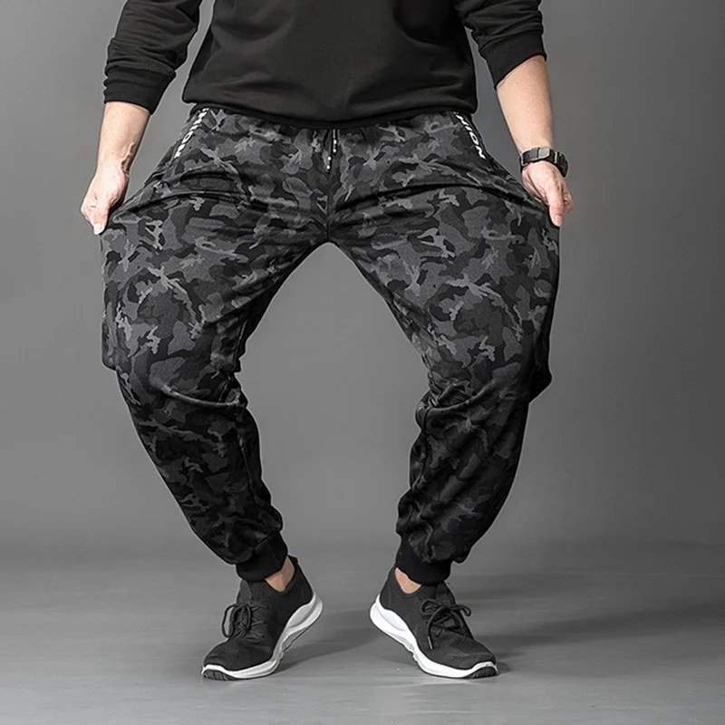 Брюки мужские спортивные с надписью камуфляжные эластичные Стрейчевые штаны на