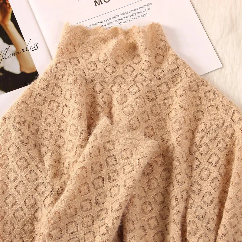 Женский бархатный пуловер с длинным рукавом утепленный кружевной высоким