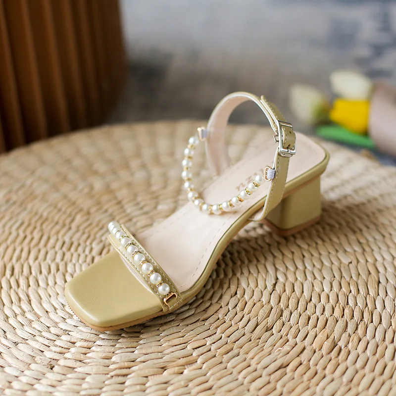 

Buckle Strap Low Sandals Woman Leather 2021 Summer Suit Female Beige Block Heels Womenâ€™s Shoes Low-heeled Pearl Fashion Black Ch