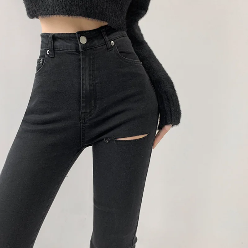 

WOMENGAGA Fashion High Street Hole Jeans For Women Korean Rough Edges Do Old Washed Ripped Denim Pencil Pants YXWU