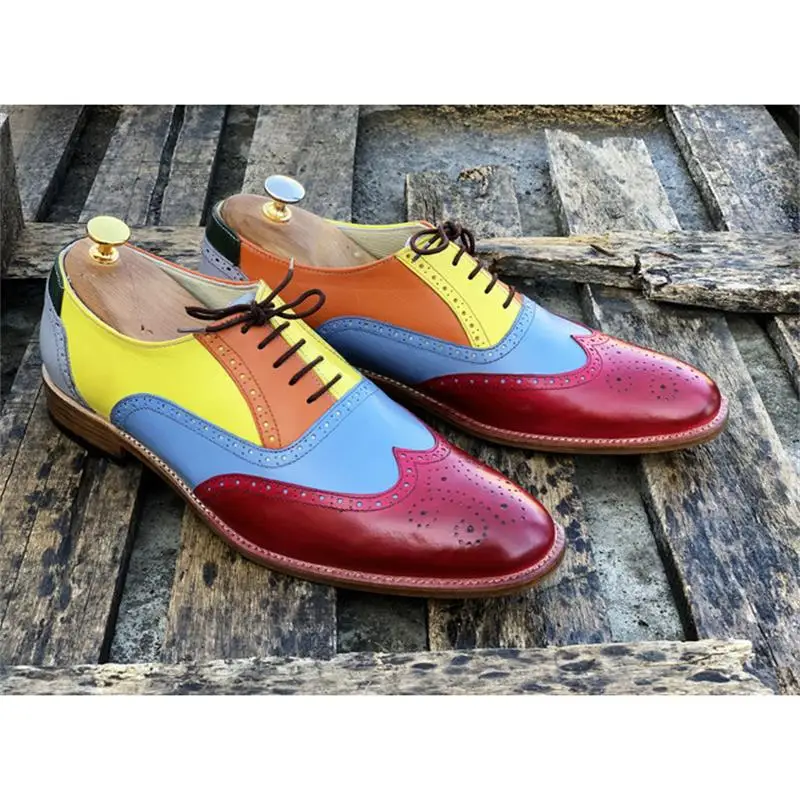 

Men's Handmade High-quality PU Color Matching Color Hollow Lace-up Pointed Toe Low-heel Fashion Casual Brogue Shoes