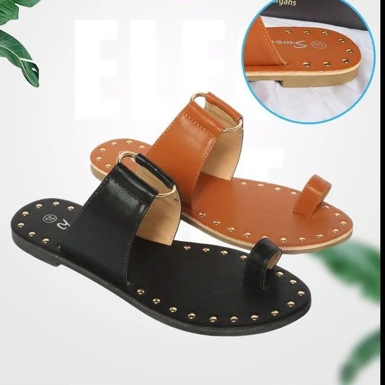 

2021 Summer Women's Slippers Flat Sandals Open Toe Fashion Outdoor Shoes Large Size 43 New Round Toe Set Toe Rivet Flat shoes