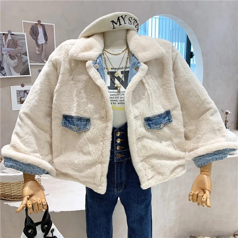 

Новая женская одежда нишевого дизайна 2021, зимняя одежда с обеих сторон, джинсовая куртка из овечьей шерсти, плюшевая утепленная одежда с хло...