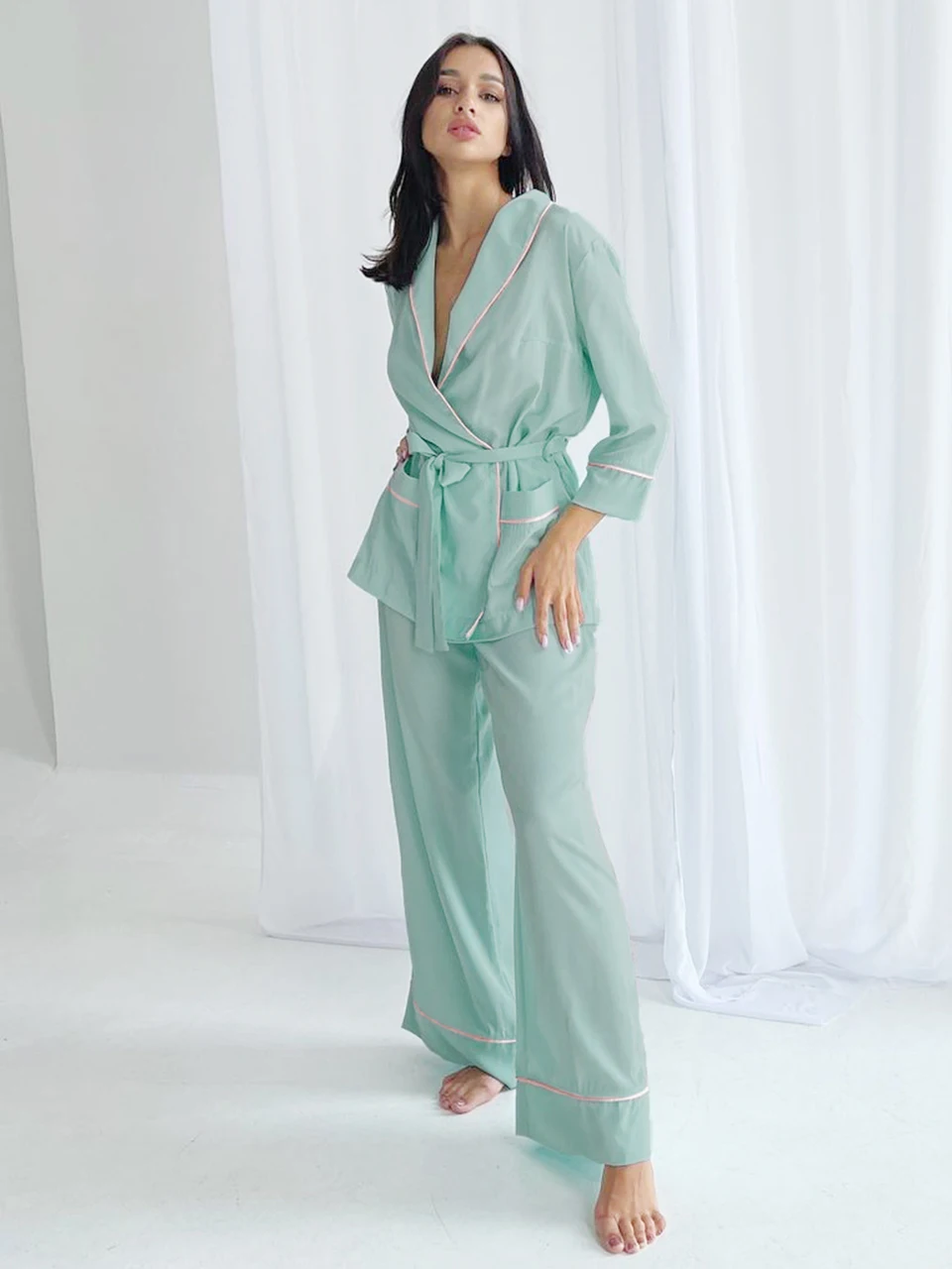 

Модная Пижама контрастных цветов, костюмы с расклешенными брюками, зимняя пижама с длинным рукавом для женщин, комплекты одежды, атласные н...